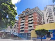 Apartamento en Venta en Los Chaguaramos, Caracas