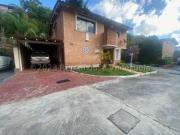 Apartamento en Venta en Los Guayabitos, Caracas