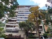 Venta de Apartamento en PB Los Naranjos Con Terraza y Jardín