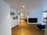 apartamento en venta en los rosales. Cod V121133006