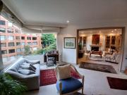 apartamento en venta en los rosales. Cod V121133029