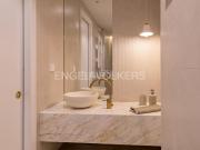Apartamento en venta en Madrid, Ibiza. Piso alto todo...