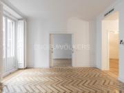 Apartamento en venta en Madrid, Universidad Malasaña....