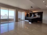 Apartamento en Venta en Maracaibo Zulia 172 m2. 3 hab