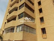 Apartamento en Venta en Maracaibo Zulia 249 m2. 5 hab