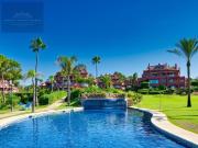 Apartamento en venta en Marbella, Elviria