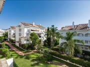 Apartamento en venta en Marbella, Guadalmina Baja....