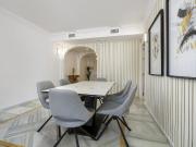 Apartamento en venta en Marbella, Los Naranjos. Magna...