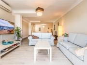 Apartamento en venta en Marbella, Nueva Andalucía...
