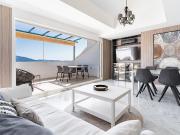 Apartamento en venta en Marbella, Nueva Andalucía...