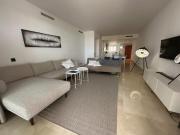 Apartamento en venta en Marbella, Nueva Andalucía...