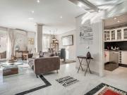 Apartamento en venta en Marbella, Playa Bajadilla...