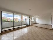 Apartamento En Venta En Medellin En El Poblado V272756