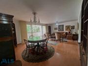 Apartamento En Venta En Medellin En El Poblado V334741