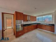 Apartamento En Venta En Medellin En Laureles V331196