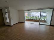 Apartamento En Venta En Medellin En Los Balsos V194813
