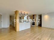Apartamento En Venta En Medellin En Milla De Oro V127639