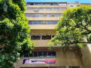 Apartamento en Venta en Parroquia Santa Rosalia, Caracas