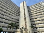 Apartamento en Venta en Playa Grande, Catia La Mar