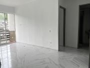 apartamento en venta en primavera azul. Cod V5640