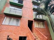 apartamento en venta en primero de mayo. Cod V6677