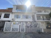 apartamento en venta en primero de mayo. Cod V9190335