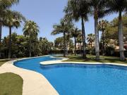 Apartamento en venta en Puerto Banus, Málaga Costa del Sol