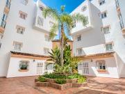 Apartamento en venta en Puerto Banus, Málaga Costa del Sol