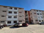 Apartamento en Venta en San Joaquin de Turmero, Turmero