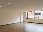 apartamento en venta en santa barbara central usaquén....