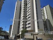 Apartamento en Venta en Santa Fe Norte, Caracas