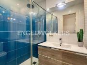 Apartamento en venta en Sevilla, Triana Este. Encantador...