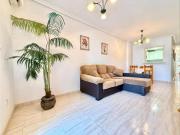 Apartamento en venta en Torrevieja, El Molino. PISO DE 2...