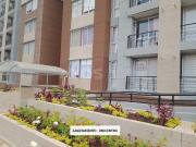 apartamento en venta en unicentro. Cod V5041