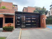 apartamento en venta en urbanización barranquilla. Cod...