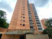 Apartamento en Venta en Valencia Carabobo 147 m2. 3 hab