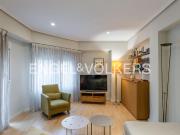 Apartamento en venta en Valencia, Russafa. Elegante...