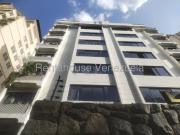 Apartamento en Venta en Valencia San José Carabobo 156...