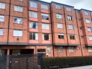 apartamento en venta en villa mayor. Cod V113174