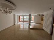 Apartamento en Venta – Laureles, Medellín Apartamento en Venta – Laureles, Medellín