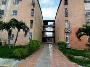 Apartamento en Venta Res. Doña Juana, Santa Inés, La...