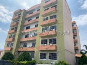 Apartamento en venta ubicado en la Abadia Monteserino...