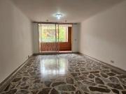 APARTAMENTO EN VENTA UBICADO EN MEDELLIN SECTOR LAURELES