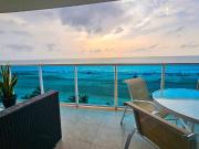 APARTAMENTO EN VENTA VISTA FRONTAL AL MAR DE 2...