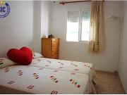 Apartamento en zona de playa de la Concha con una...