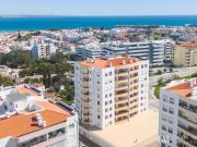 Apartamento espaçoso com 3 quartos e garagem ampla em...