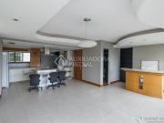 Apartamento confortável e atemporal estilo conceito aberto!