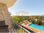 Apartamento, Estômbar e Parchal