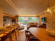 Apartamento Garden, 3 dormitórios, 212 m², em Menino Deus