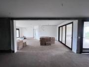 Apartamento Garden no Contrapiso à venda com 330m², 3...